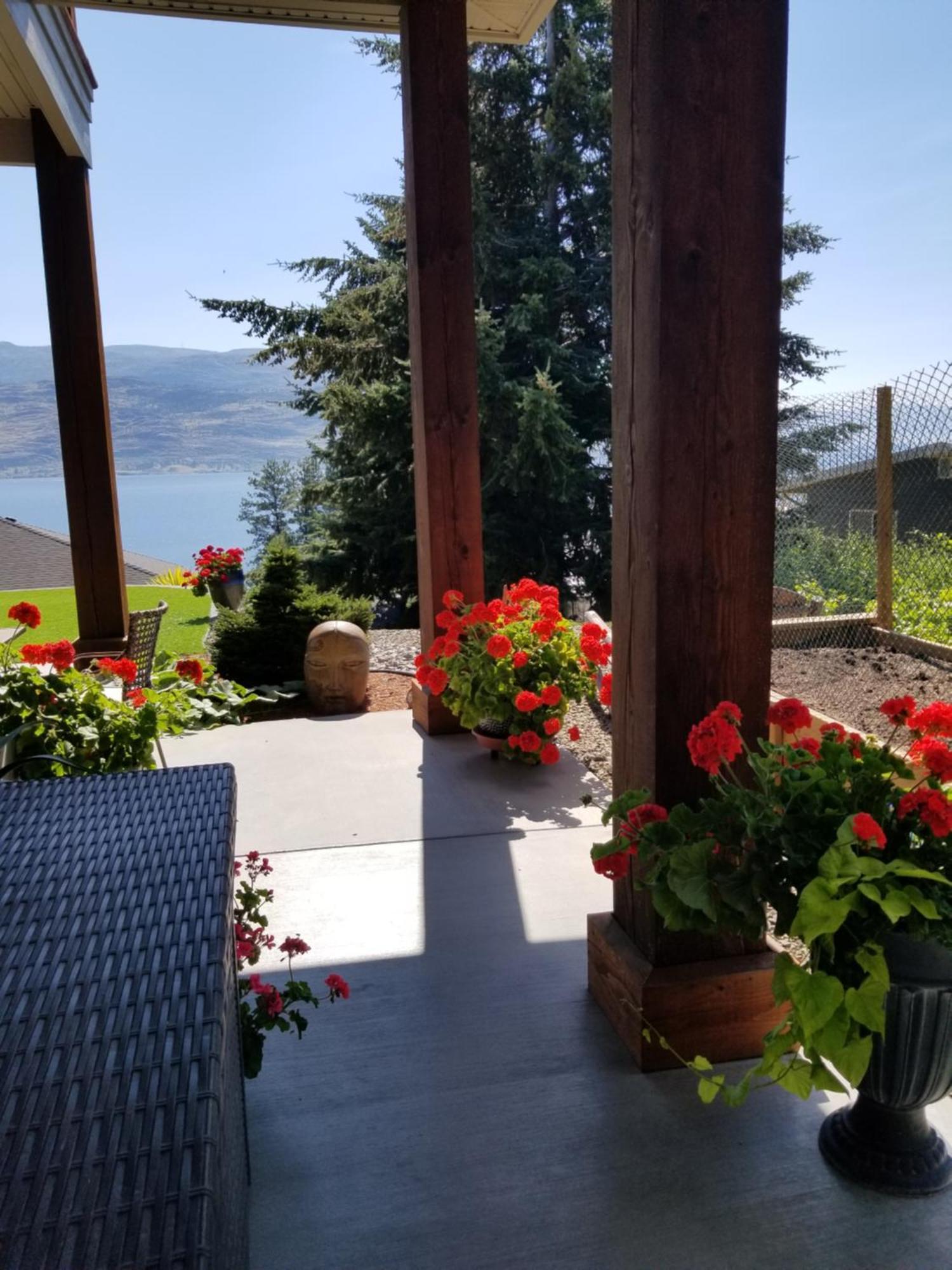 A Taste Of Mexico In The Heart Of Wine Country. Apartamento Peachland Exterior foto