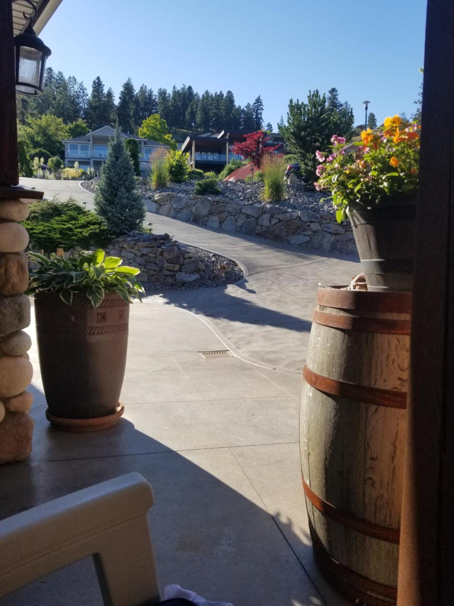 A Taste Of Mexico In The Heart Of Wine Country. Apartamento Peachland Exterior foto